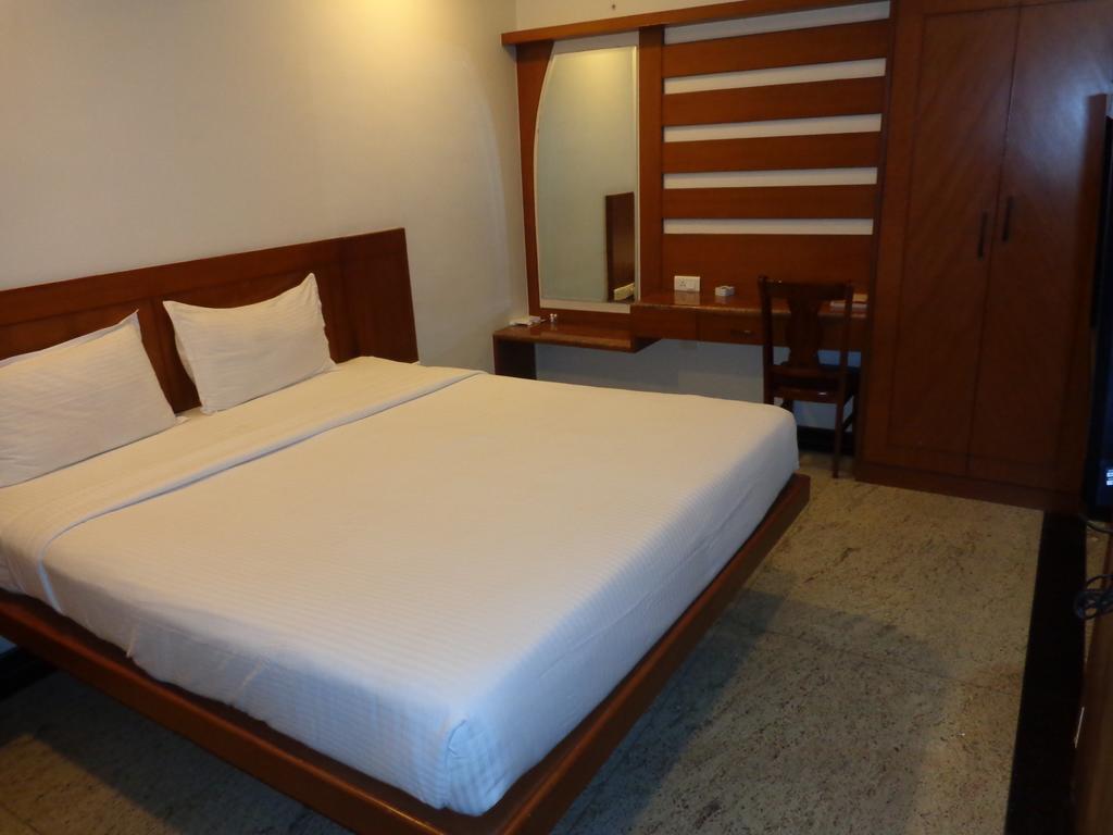 Sanu International Hotel Namakkal ภายนอก รูปภาพ