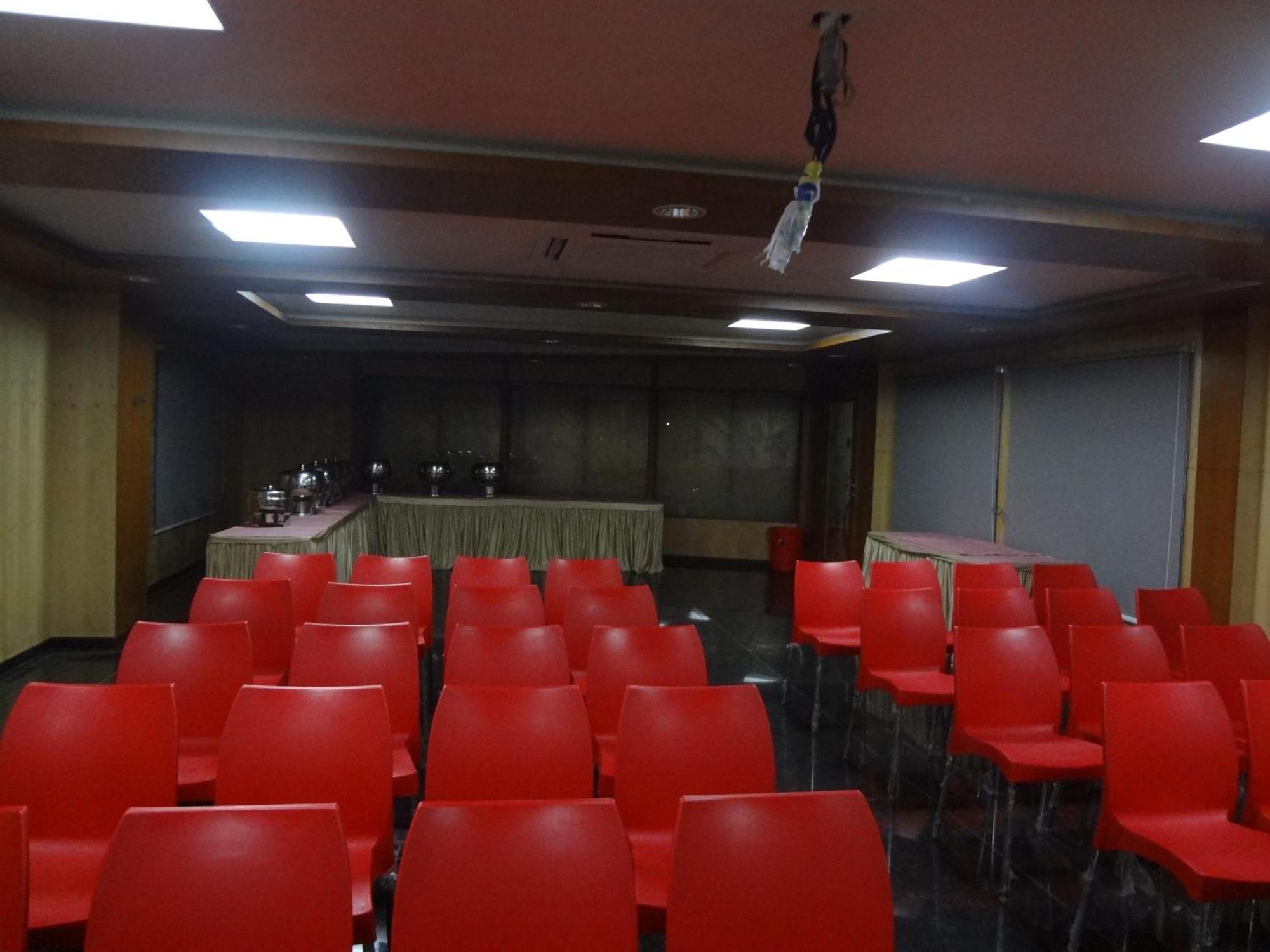 Sanu International Hotel Namakkal ภายนอก รูปภาพ
