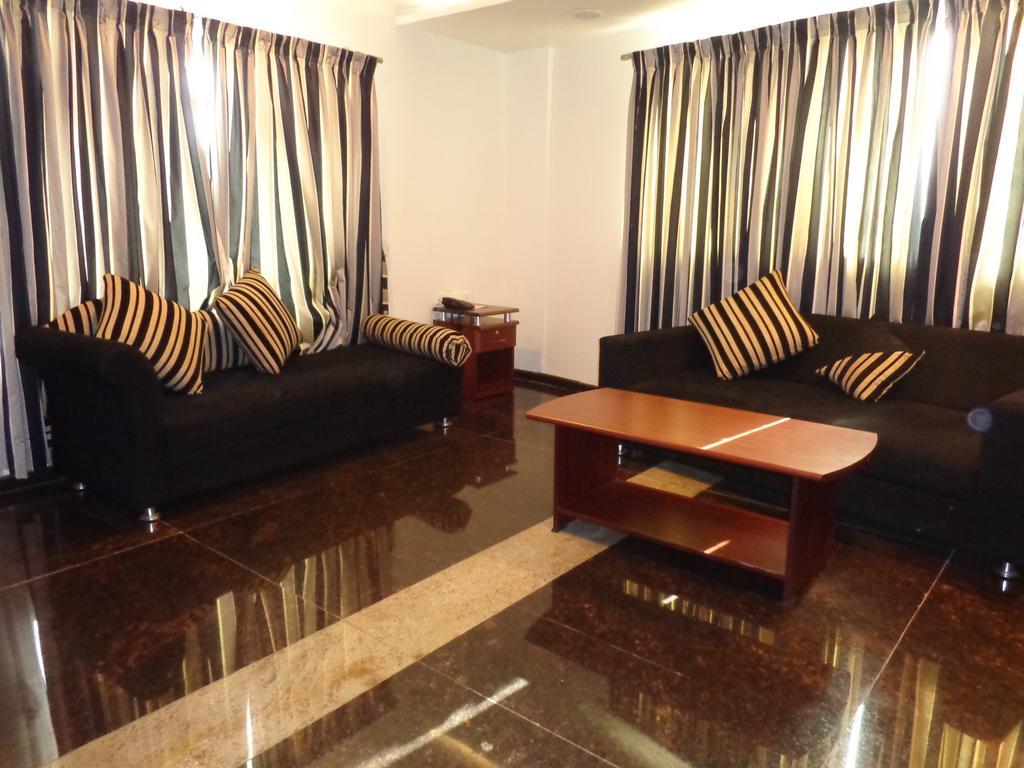 Sanu International Hotel Namakkal ภายนอก รูปภาพ
